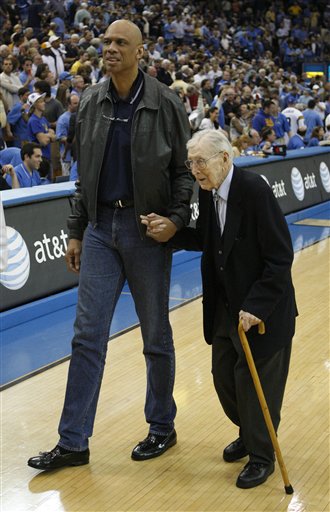 要求边翼与 要求边翼与